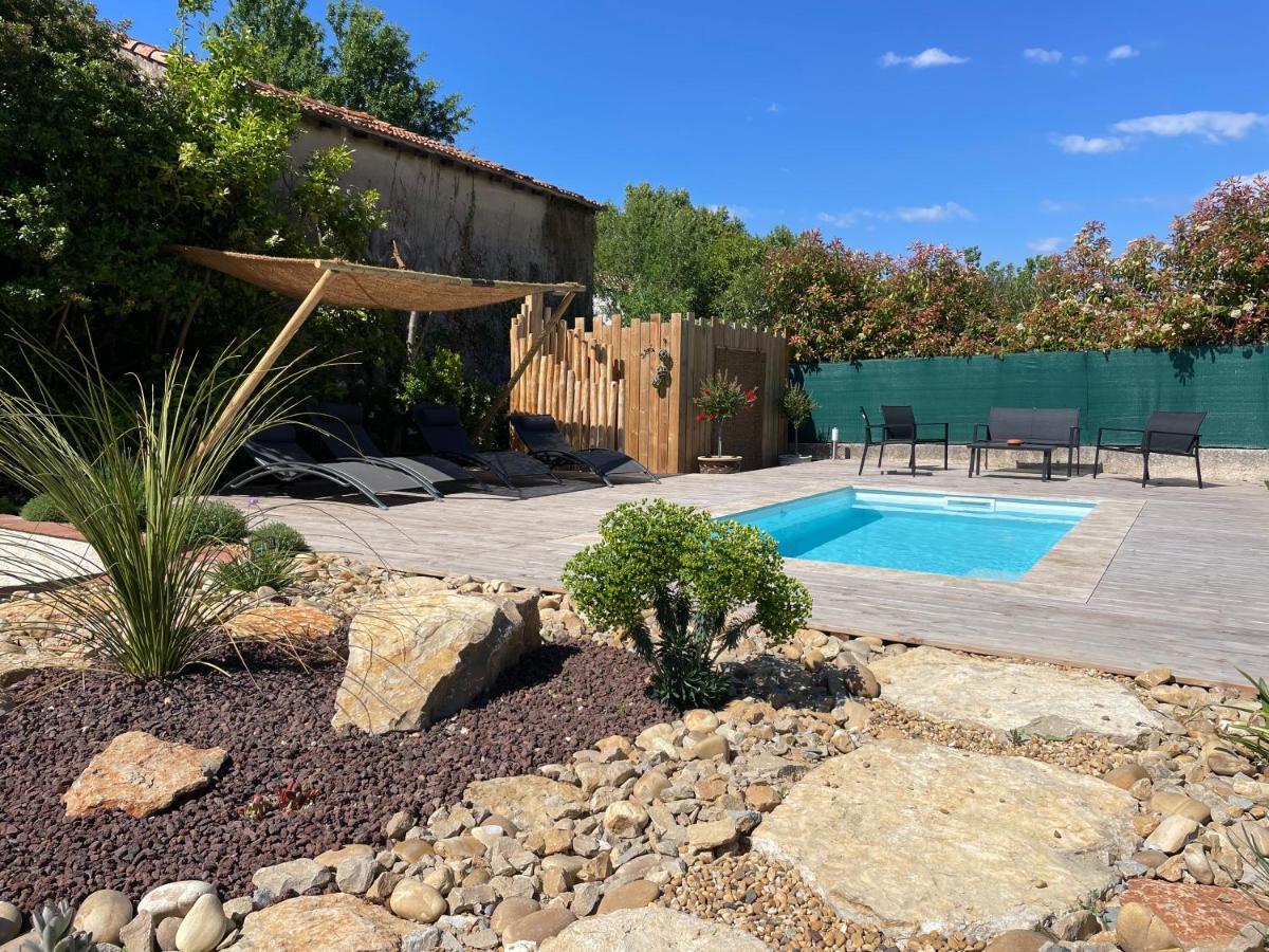 Mas Provencale Jardin Piscine Saint-Cyr-sur-Mer Exterior foto