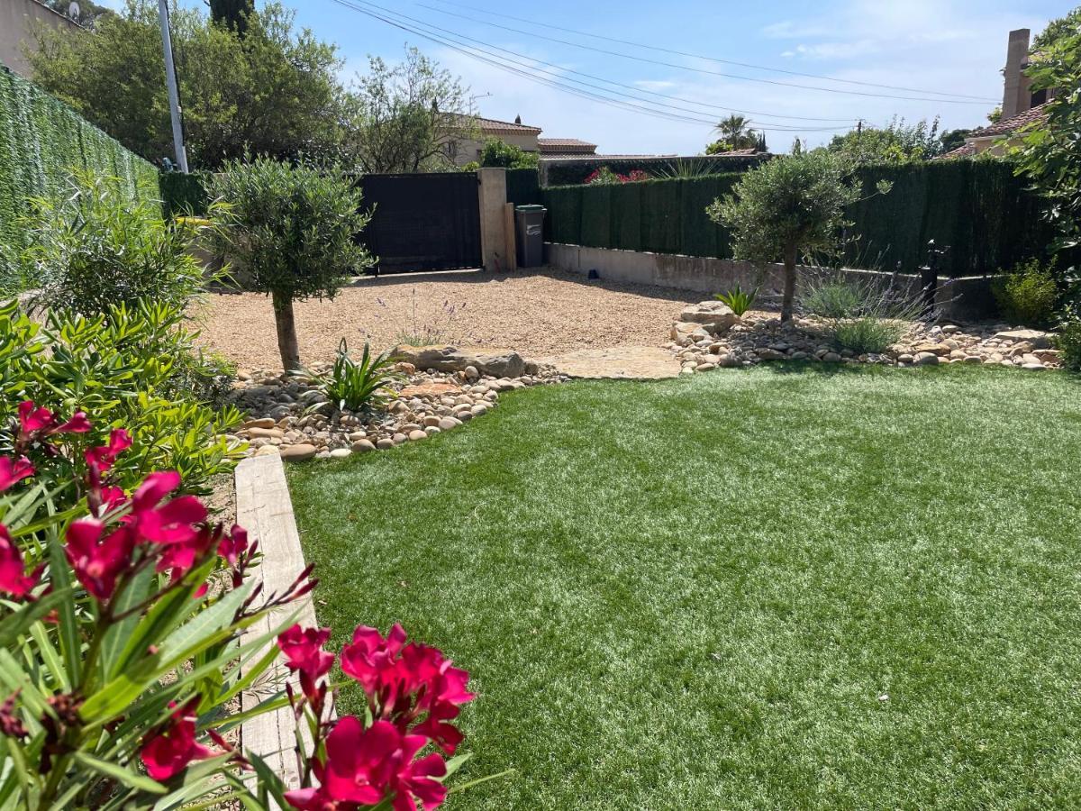 Mas Provencale Jardin Piscine Saint-Cyr-sur-Mer Exterior foto